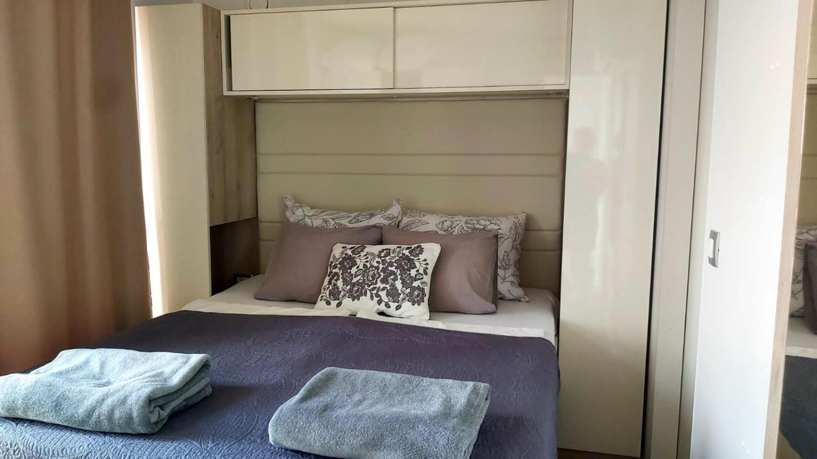 Mobile Home Apartment Camp เคลโนวีซา ภายนอก รูปภาพ